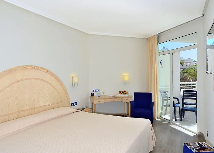 Alexandre Troya Hotel