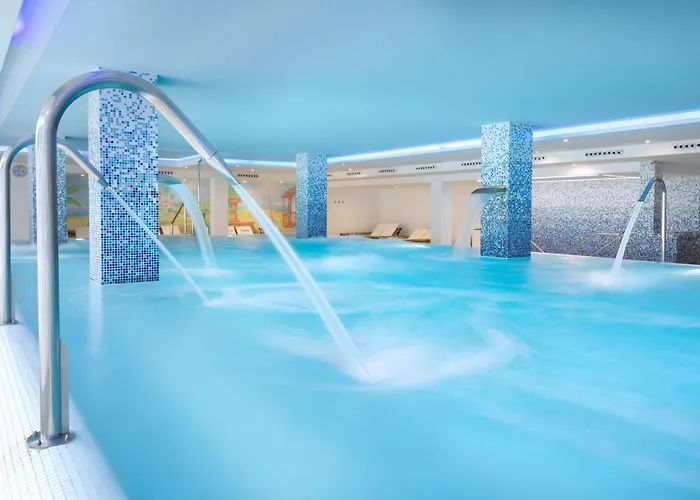 Alexandre Troya Hotel