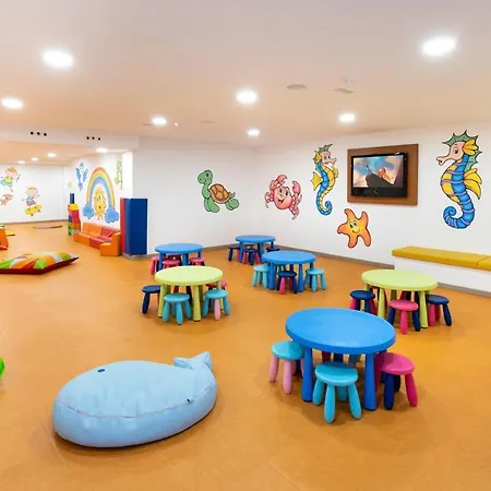 Alexandre Troya Playa de las Americas (Tenerife)