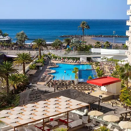 Alexandre Troya ホテル