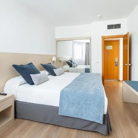 Alexandre Troya Hotel 4*